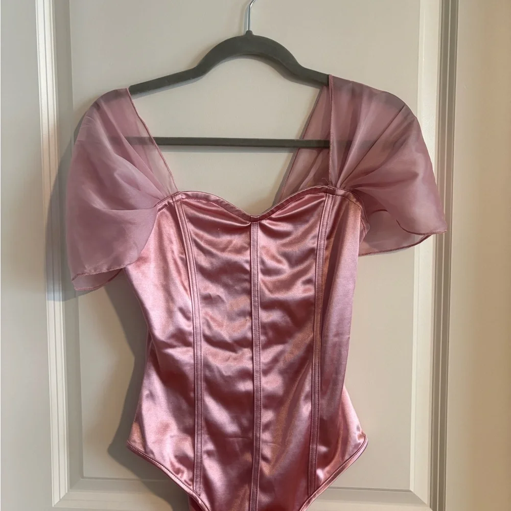 Elegant Pink Satin Bodysuit - Picture 2 of 3